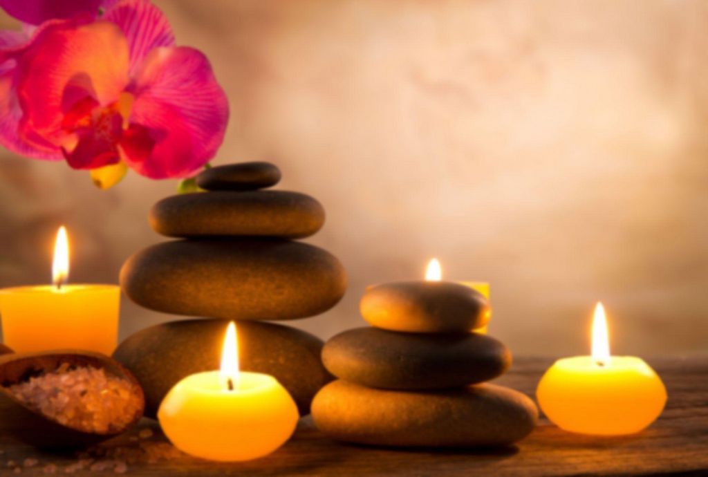 Health Perks of Hot Stone Massage Therapy Treatment